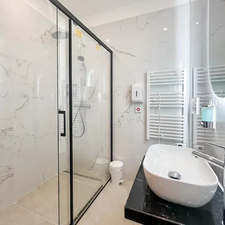 Hotel Modi 3*