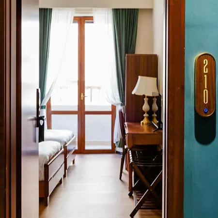Hotel Modi